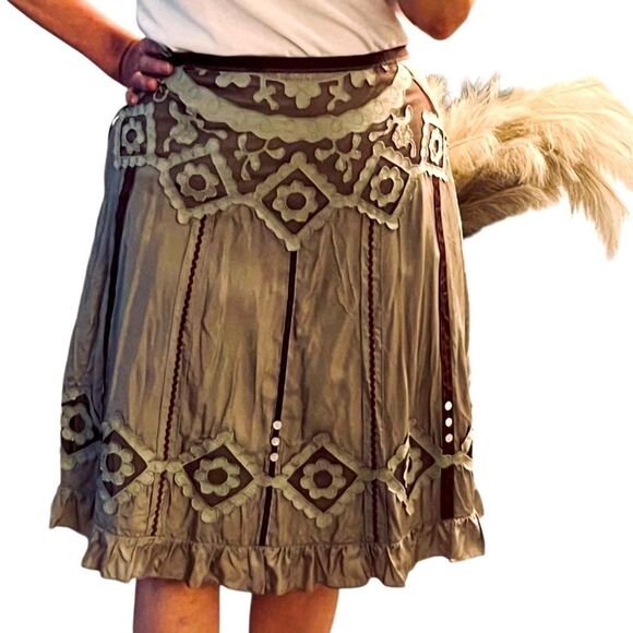 Anthropologie Autograph Brown Beige Silk Ribbon Applique Floral Buttons Skirt 10 - Picture 3 of 11